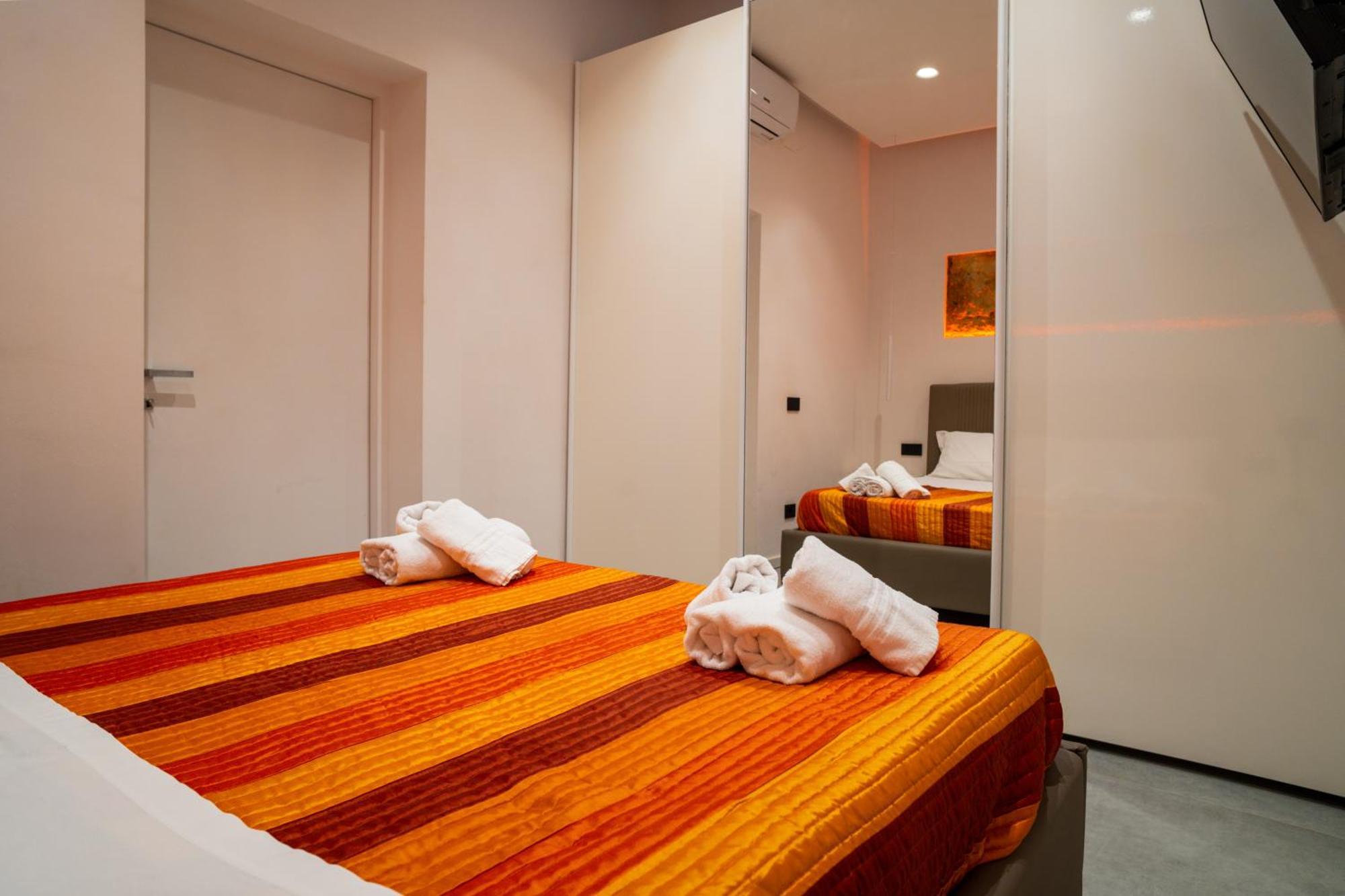 Politeama Centre Suite ปาแลร์โม ภายนอก รูปภาพ